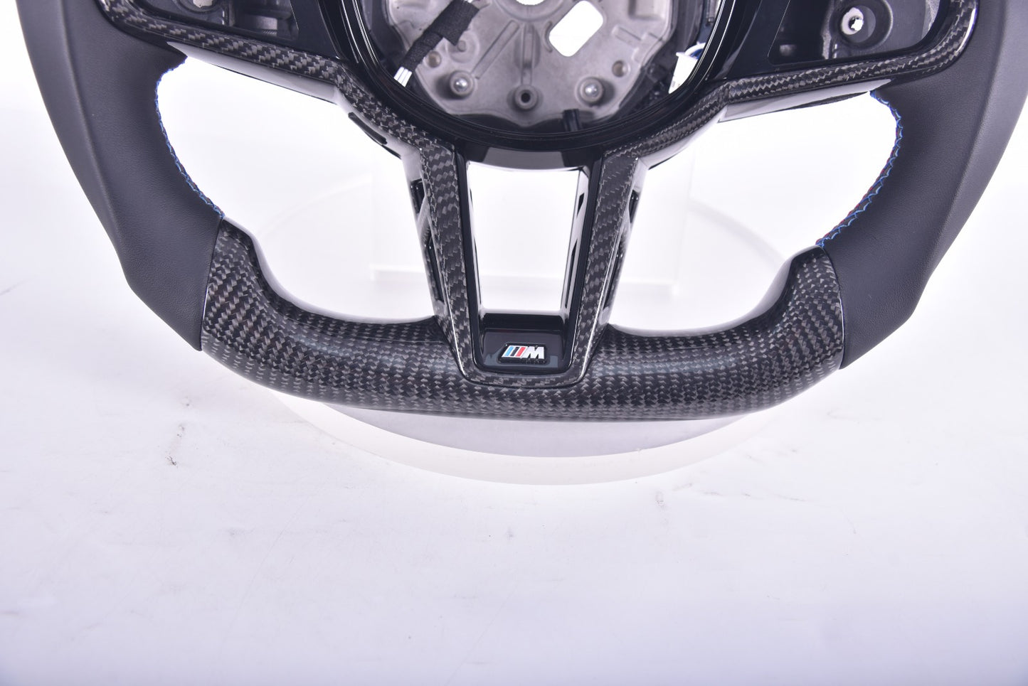 In Stock Bmw G Lci wheel (heated) M3/M4/ M240i / M340i, M440