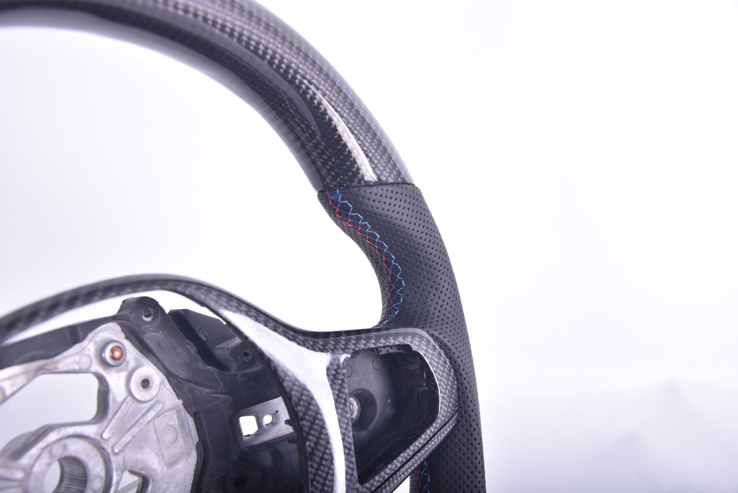 In Stock BMW G series Wheel (Heated) M3/M4/ M240i / M340i, M440
